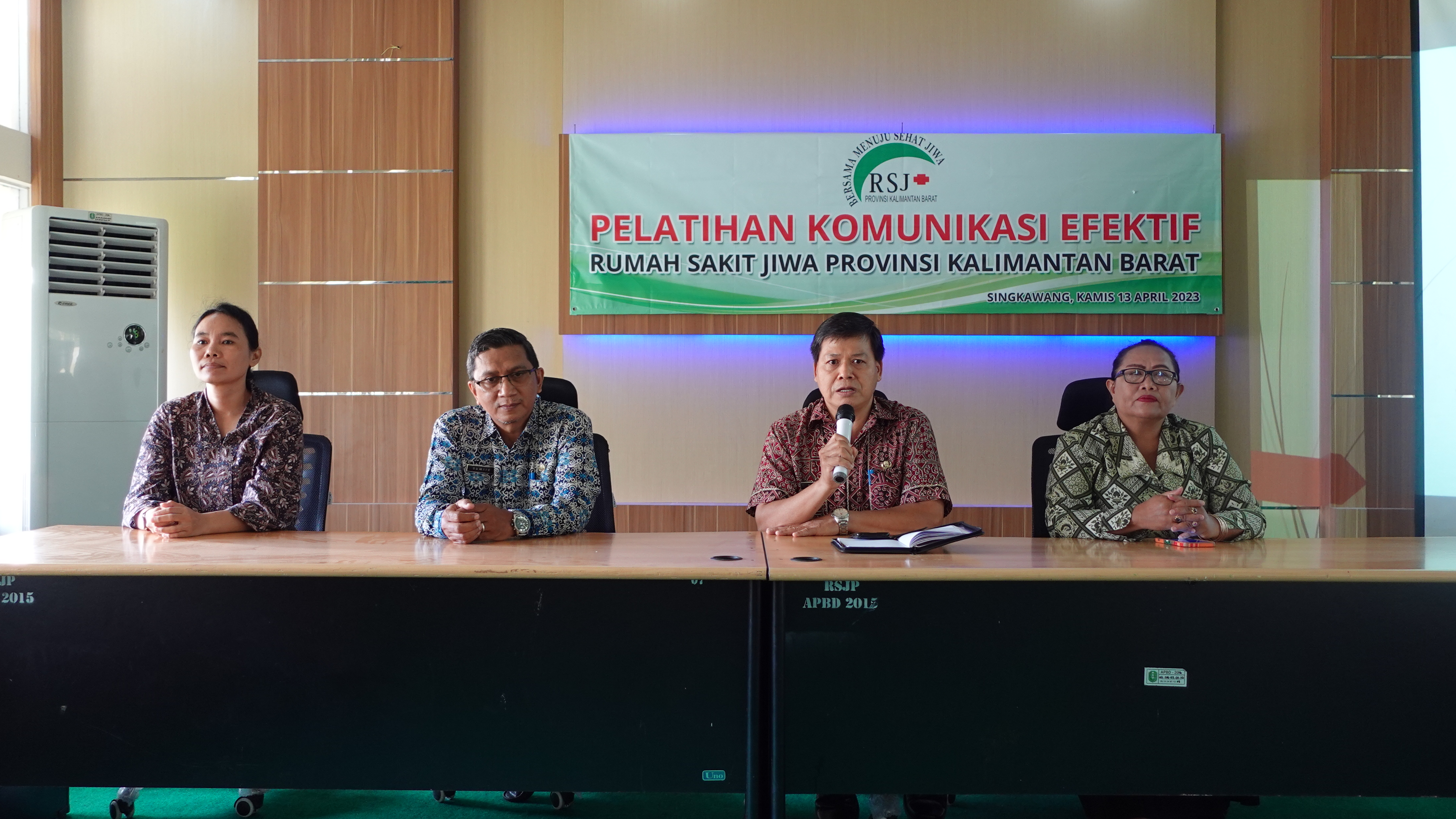 Pelatihan Komunikasi Efektif Di Rumah Sakit Jiwa Provinsi Kalimantan Barat